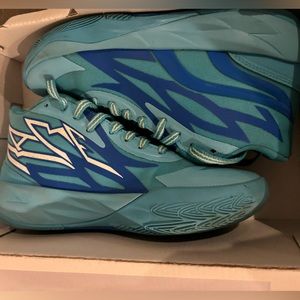 LaMelo Ball MB 2 Rookie of the year